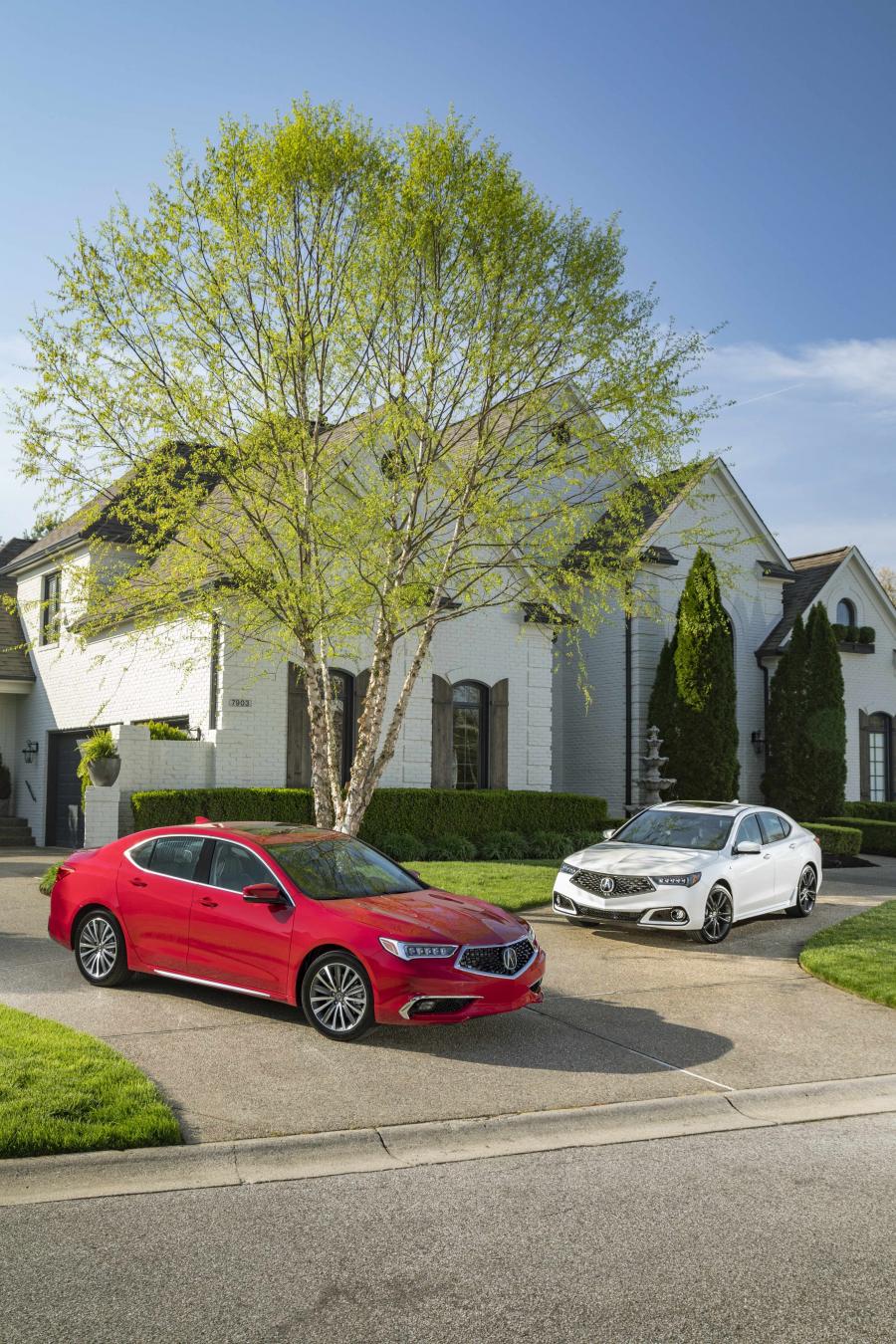  Acura TLX SH-AWD 2017 года  (фото 33 из 36)